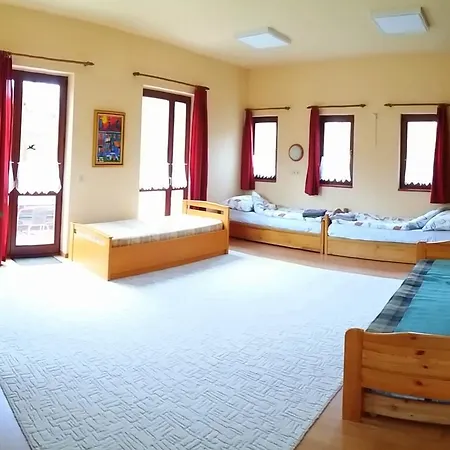 Patak-parti Varpanorama Apartament *
