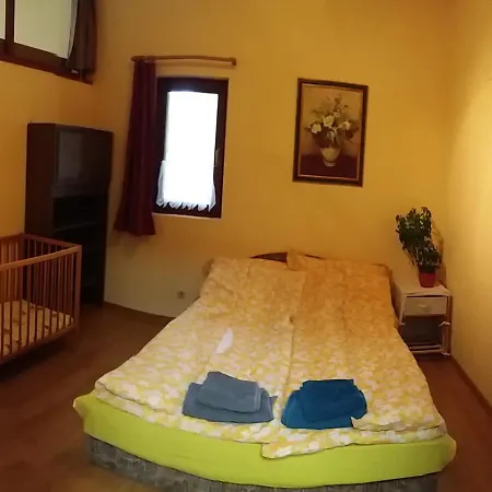 Patak-parti Varpanorama Apartament Veszprém